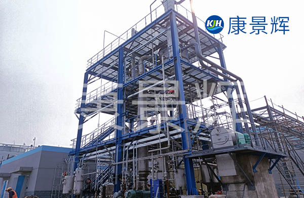 四效蒸發(fā)器不一定就是要處理工業(yè)廢水的，在食品類(lèi)的廢水中起到產(chǎn)品生產(chǎn)制造的作用